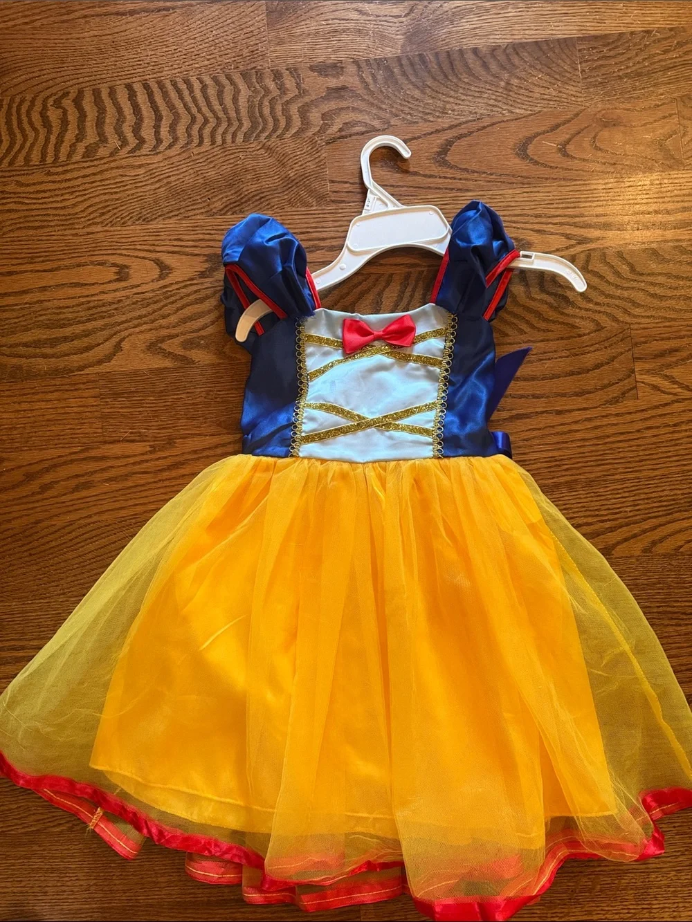 Snow White dress
